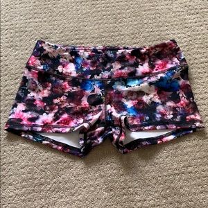 Fleo Flower Shorts M